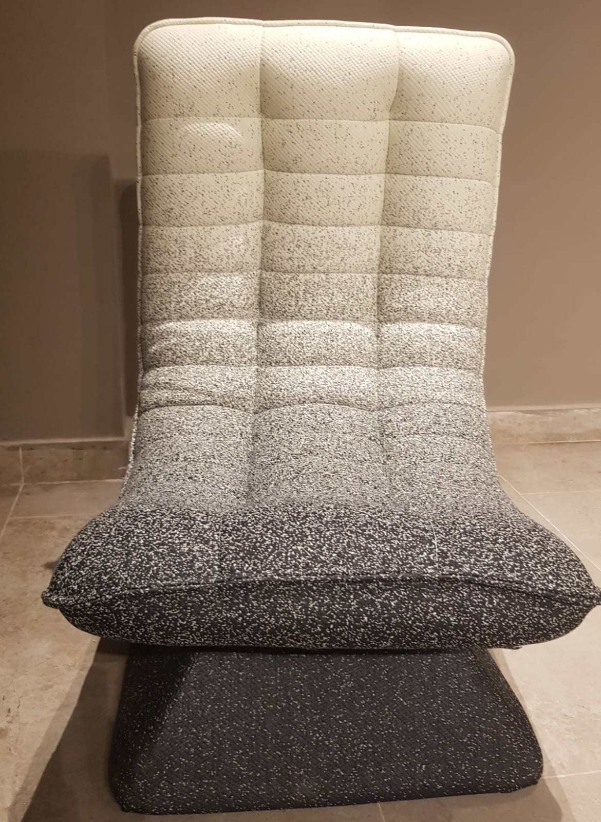CHAIR 15