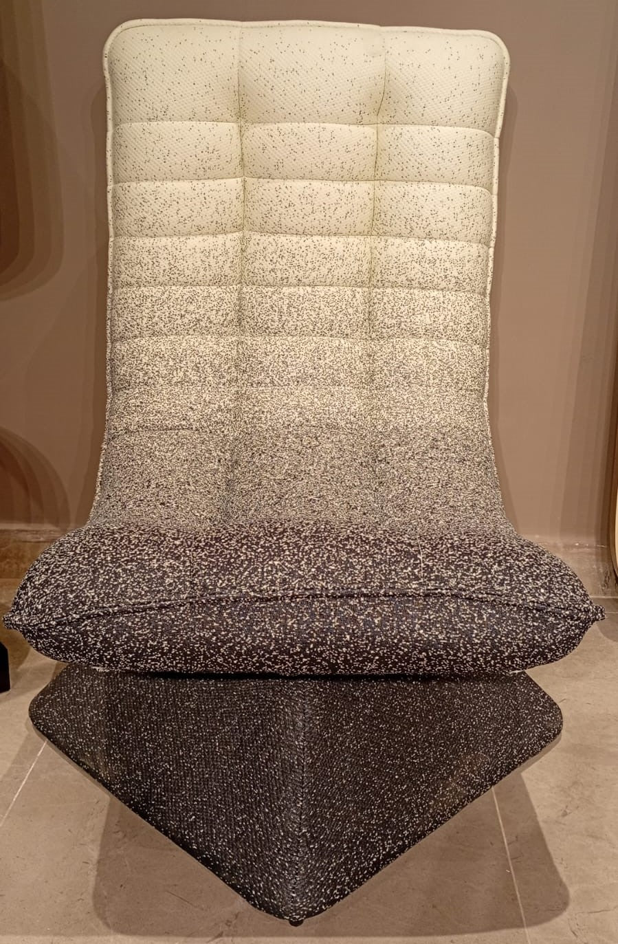Chair grey white 5