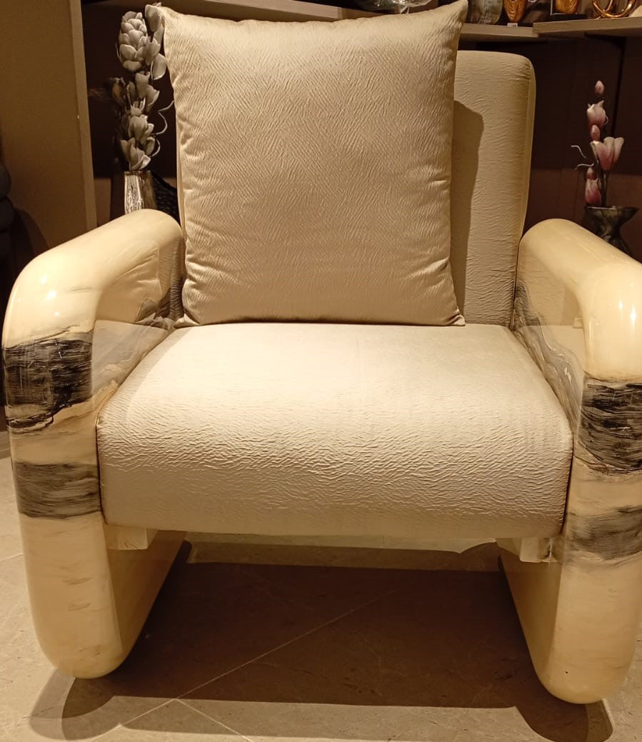 Chair offwhite